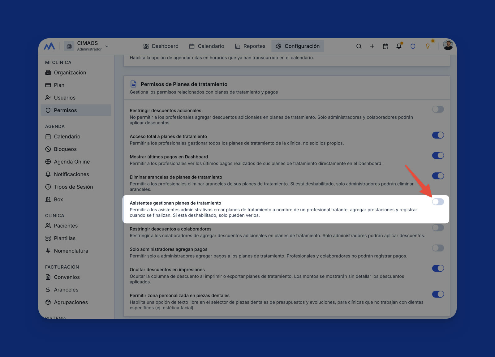 Pantalla de Permisos de CIMAOS con el switch "Asistentes gestionan planes de tratamiento" apagado por defecto, dentro de la lista de permisos de planes de tratamiento de la clínica